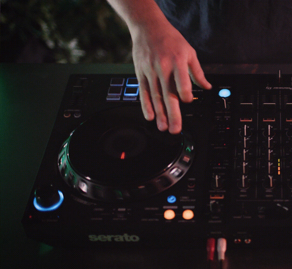 DJ using the controller for the gear review of the Pioneer DDJ-FLX6